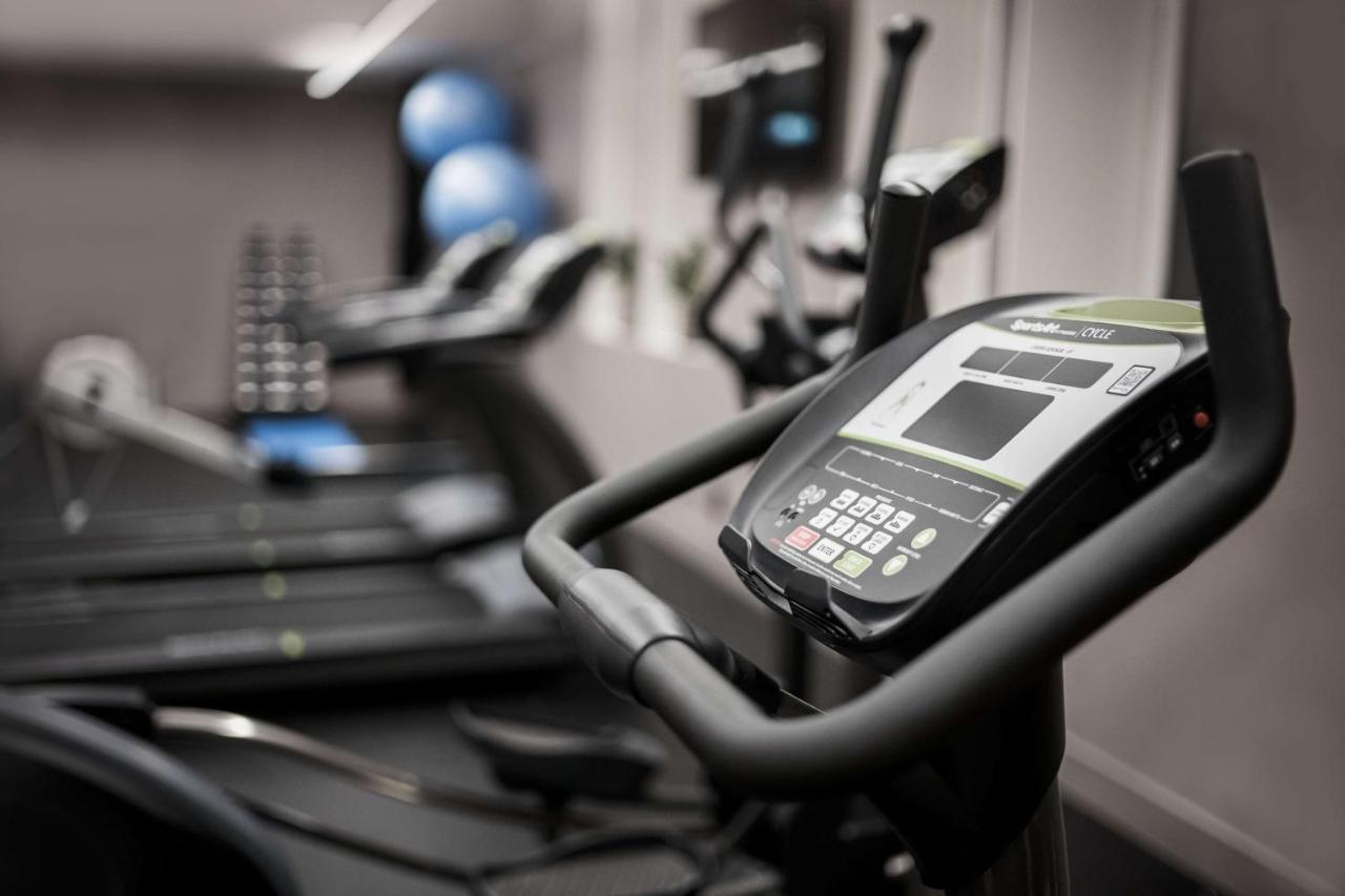 Radisson Collection, Strand Hotel, Stockholm Bagian luar foto A treadmill