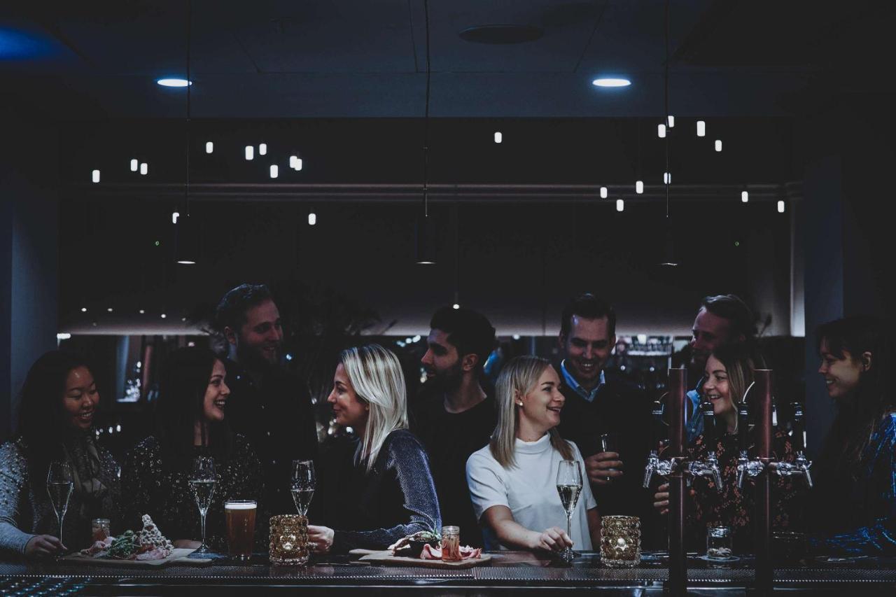 Radisson Collection, Strand Hotel, Stockholm Bagian luar foto The bar at the London Edition