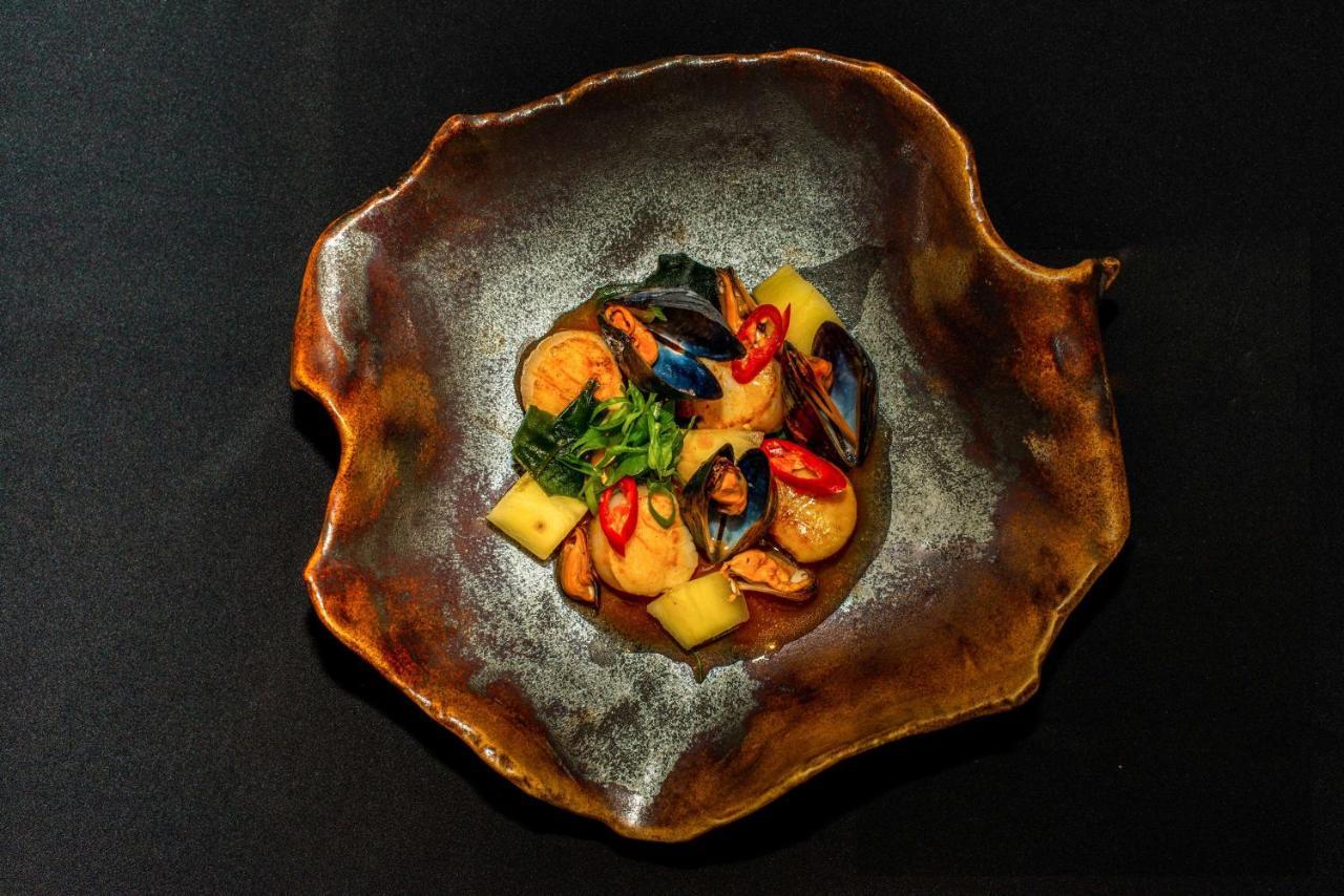Radisson Collection, Strand Hotel, Stockholm Bagian luar foto A plate of seafood
