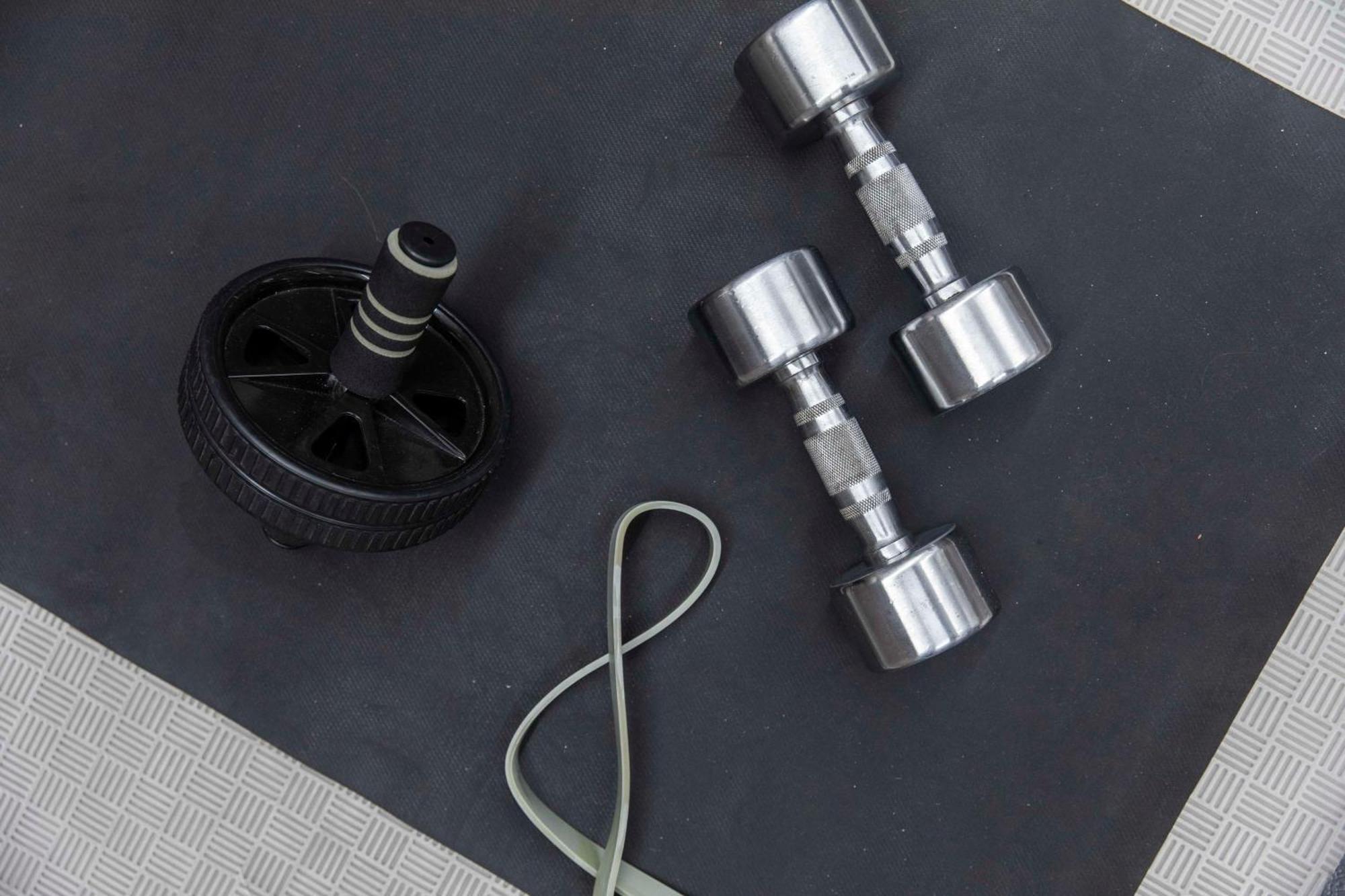 Radisson Collection, Strand Hotel, Stockholm Bagian luar foto Dumbbells